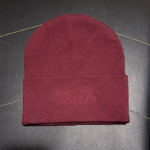 Lululemon Athletica Burgundy Knit Beanie